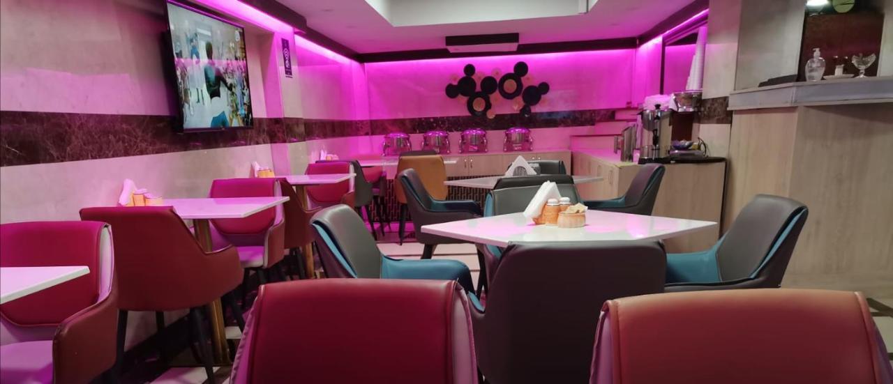 Saffron Hotel Dubai Eksteriør bilde