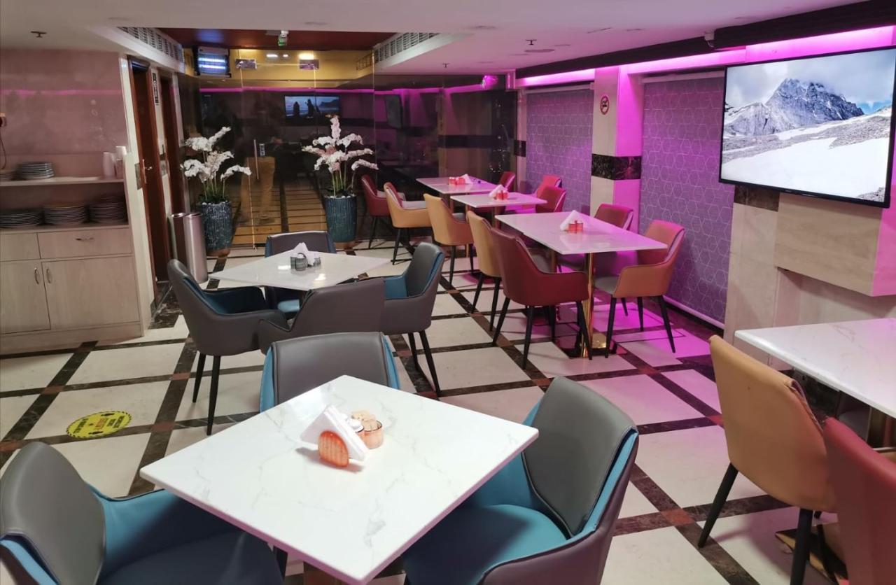 Saffron Hotel Dubai Eksteriør bilde