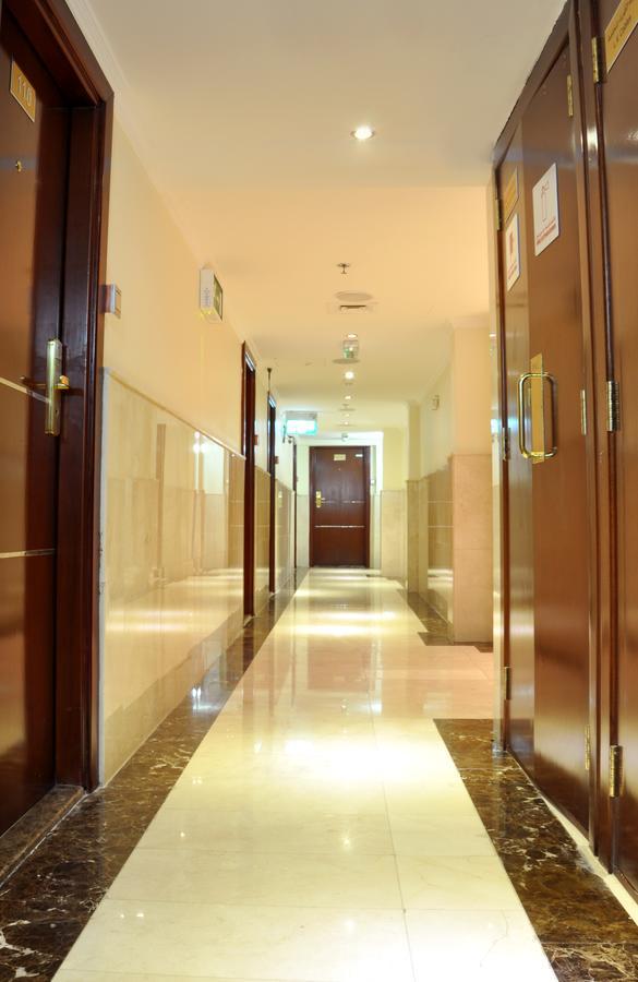 Saffron Hotel Dubai Eksteriør bilde