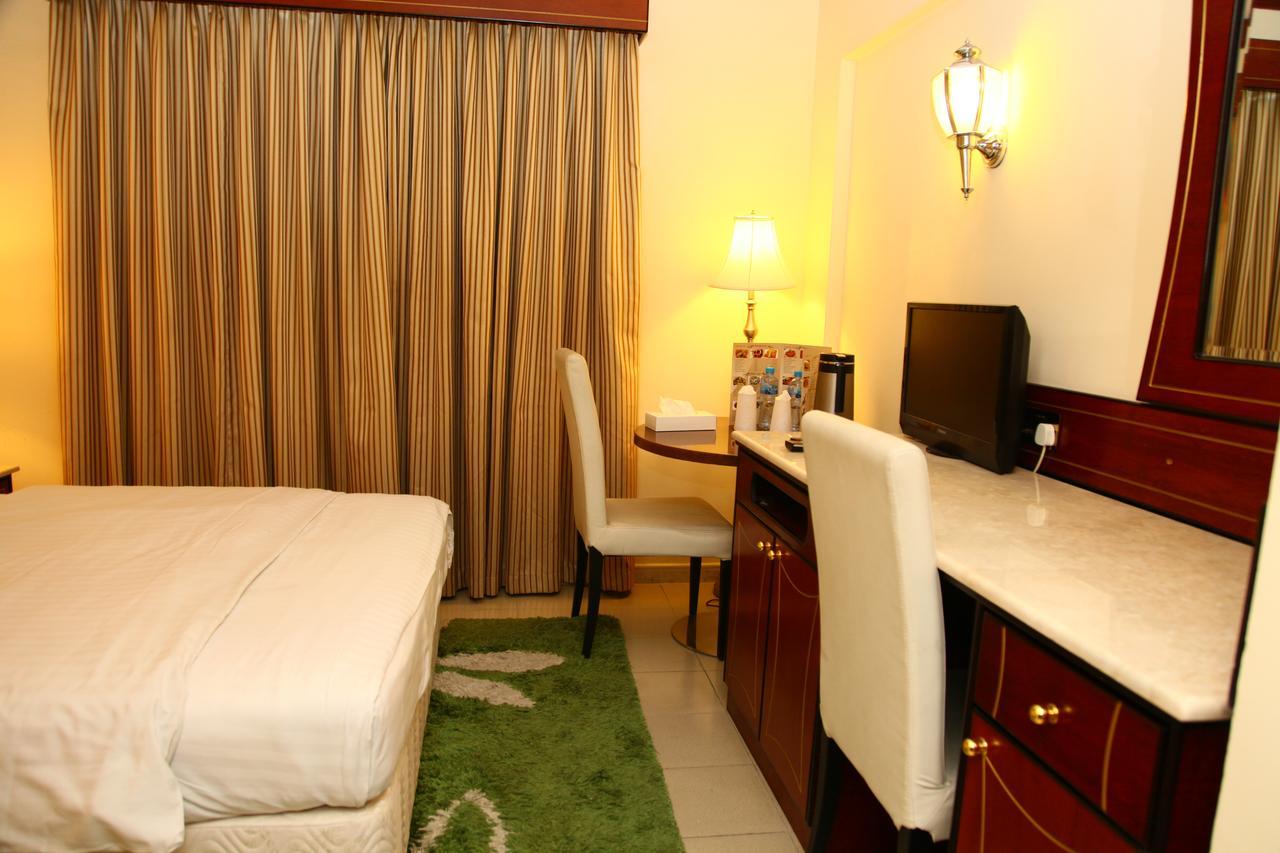 Saffron Hotel Dubai Eksteriør bilde